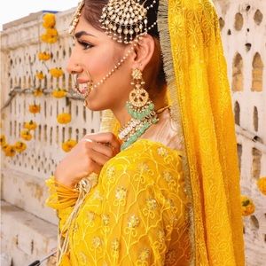 Anum Jung Yellow Pakistani Three piece / Desi Dress.